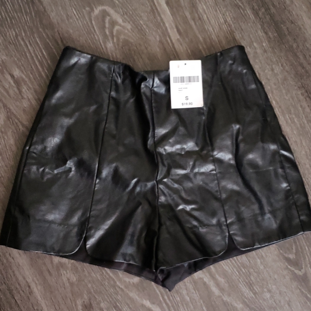 Forever 21 shorts